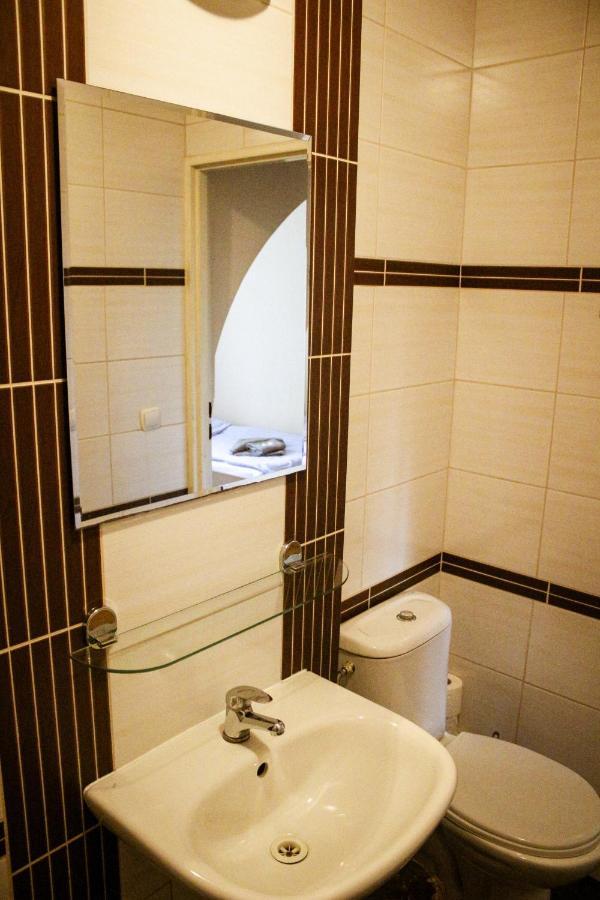 Pensjonat 4 Pory Roku Duszniki Zdrój Esterno foto
